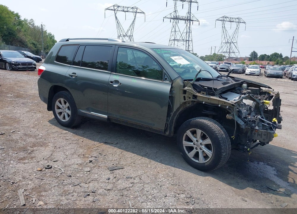 2013 TOYOTA HIGHLANDER BASE PLUS V6 VIN: 5TDBK3EH4DS192934
