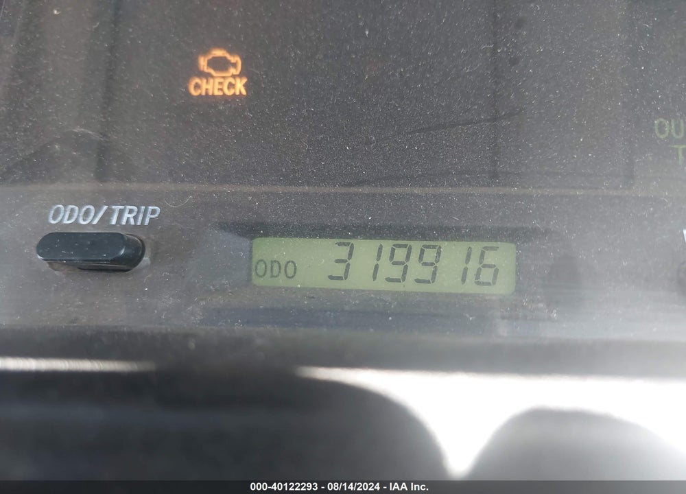 2001 TOYOTA AVALON XLS VIN: 4T1BF28B21U117769