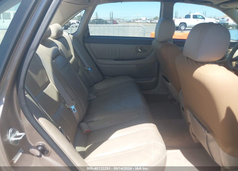 2001 TOYOTA AVALON XLS VIN: 4T1BF28B21U117769