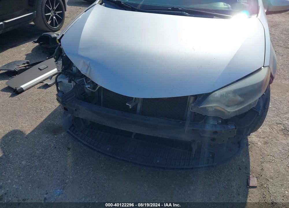 2014 TOYOTA COROLLA VIN: 5YFBURHE7EP106878