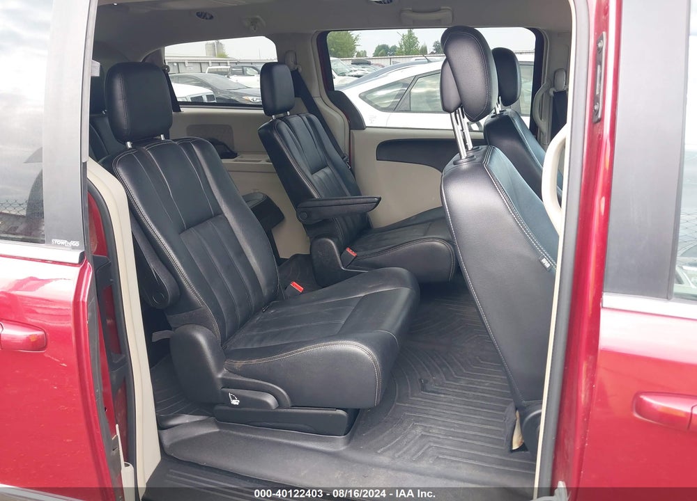 2014 CHRYSLER TOWN & COUNTRY TOURING VIN: 2C4RC1BG6ER112698