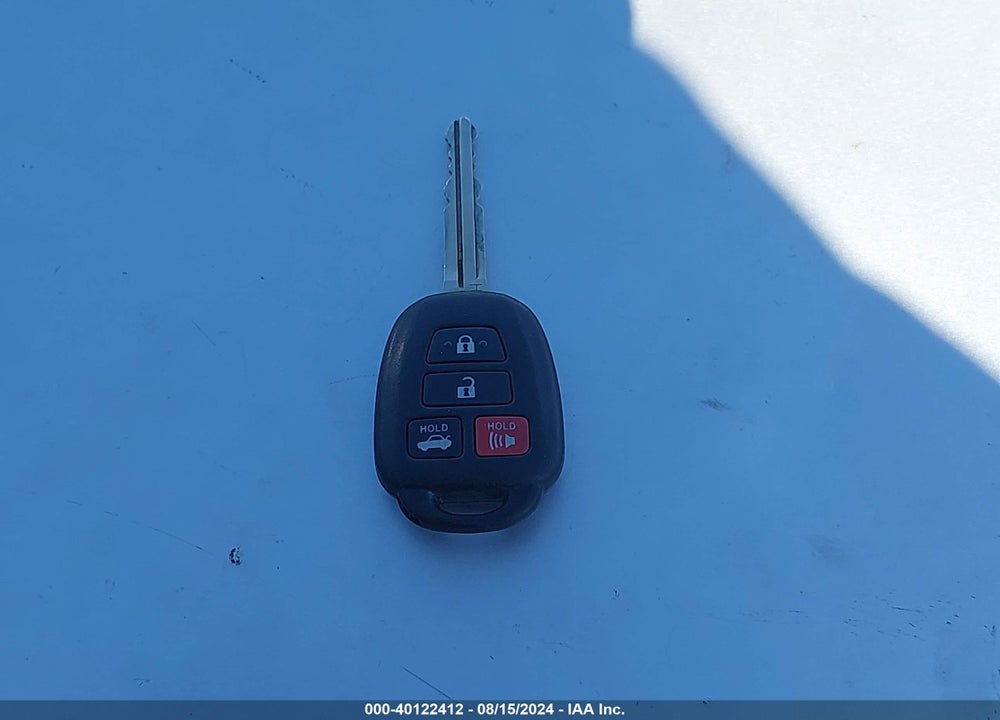 2016 TOYOTA COROLLA LE VIN: 2T1BURHE2GC733734