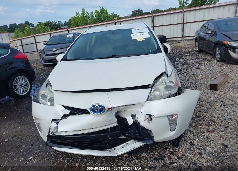 2013 TOYOTA PRIUS FOUR VIN: JTDKN3DU1D5575922