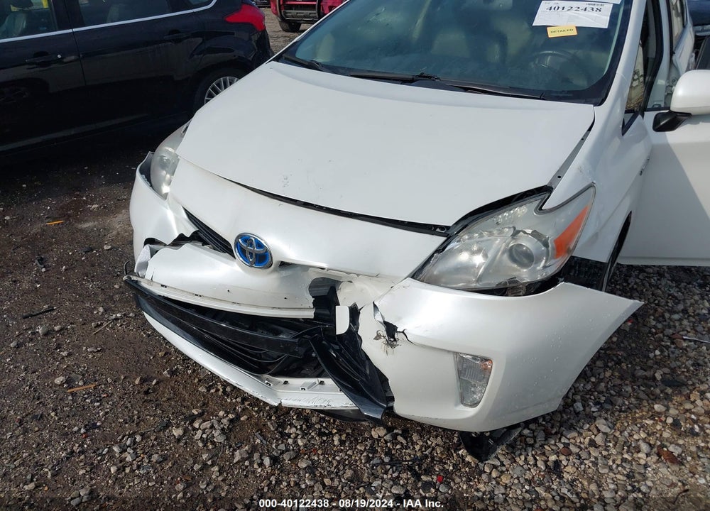 2013 TOYOTA PRIUS FOUR VIN: JTDKN3DU1D5575922