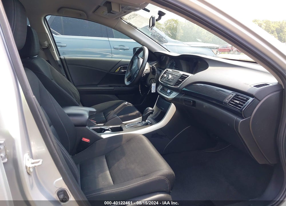 2015 HONDA ACCORD VIN: 1HGCR2F5XFA176768