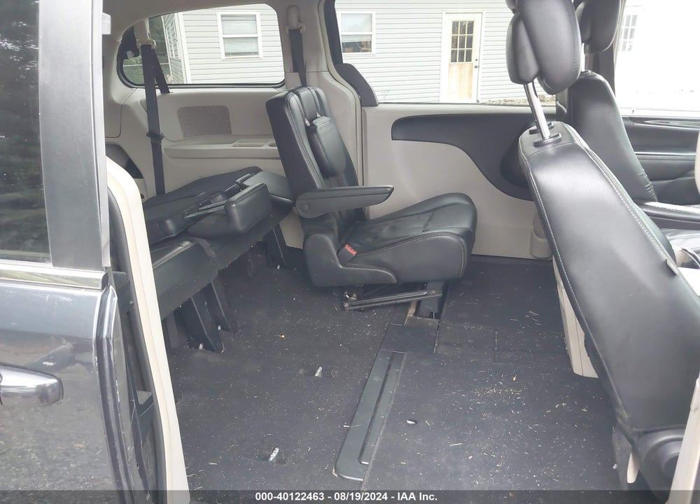 2014 CHRYSLER TOWN & COUNTRY TOURING VIN: 2C4RC1BG6ER395796