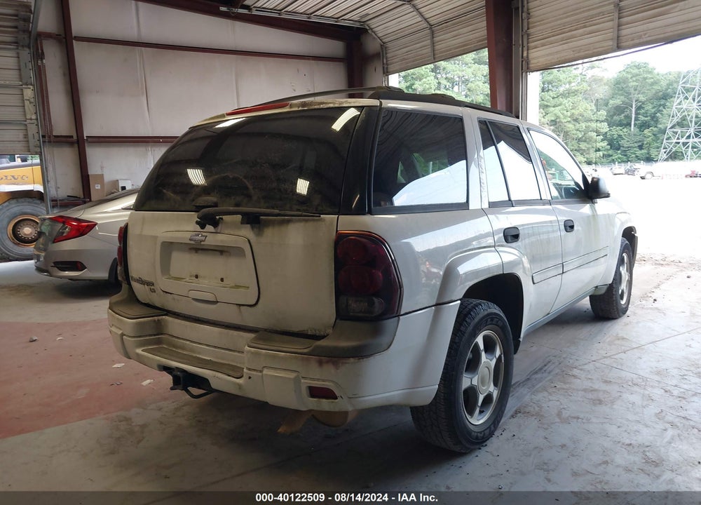 2007 CHEVROLET TRAILBLAZER LS VIN: 1GNDS13S172129675