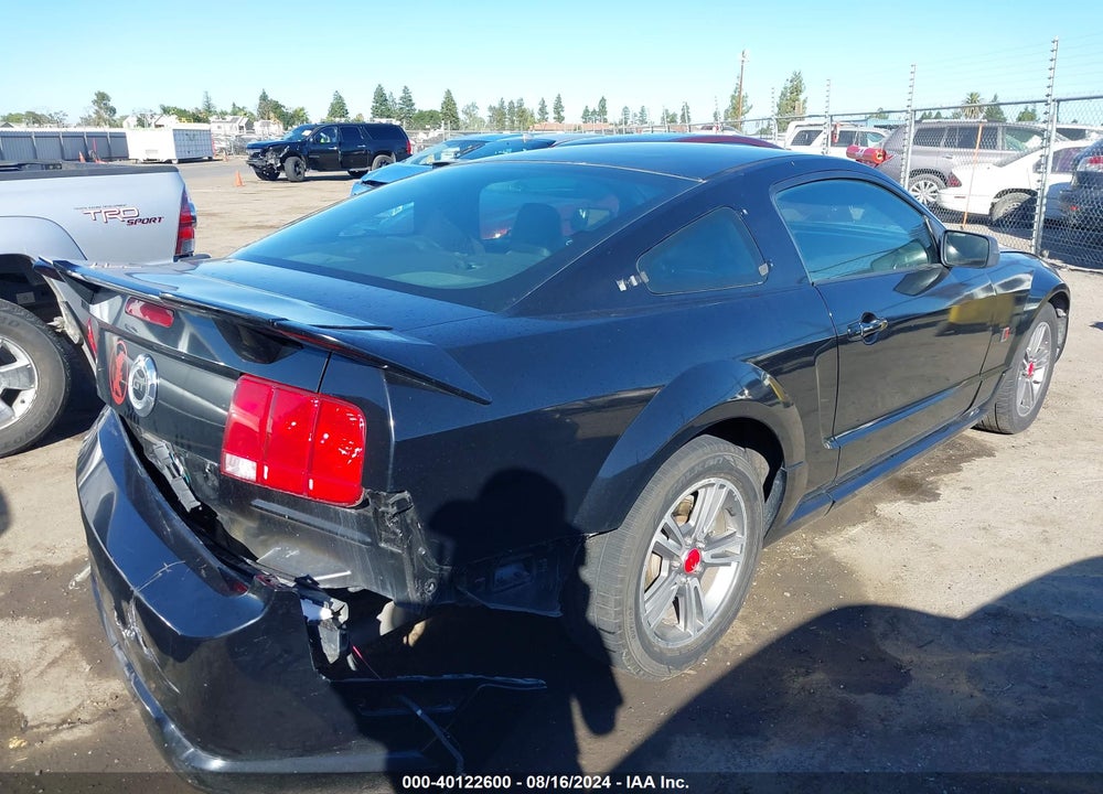 2005 FORD MUSTANG GT DELUXE/GT PREMIUM VIN: 1ZVFT82H655227395