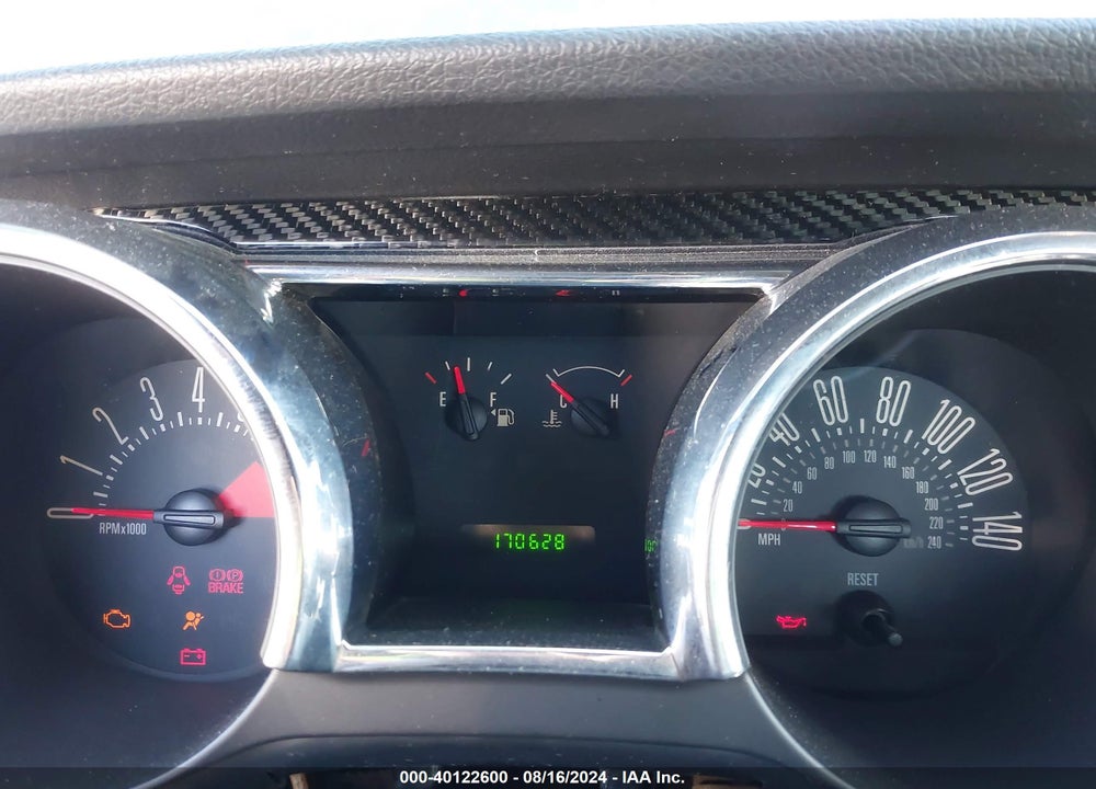2005 FORD MUSTANG GT DELUXE/GT PREMIUM VIN: 1ZVFT82H655227395