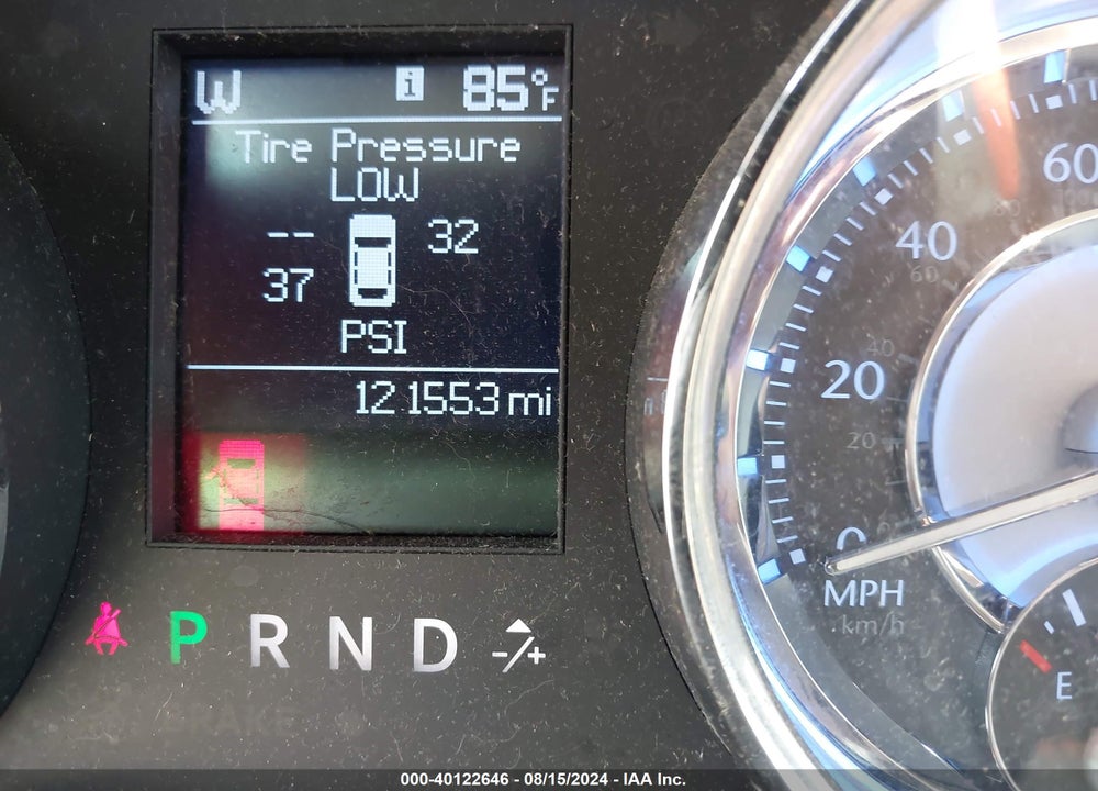2011 CHRYSLER 300 LIMITED VIN: 2C3CA5CG4BH558176