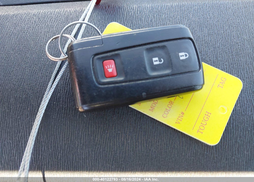 2006 TOYOTA PRIUS VIN: JTDKB20U267530360