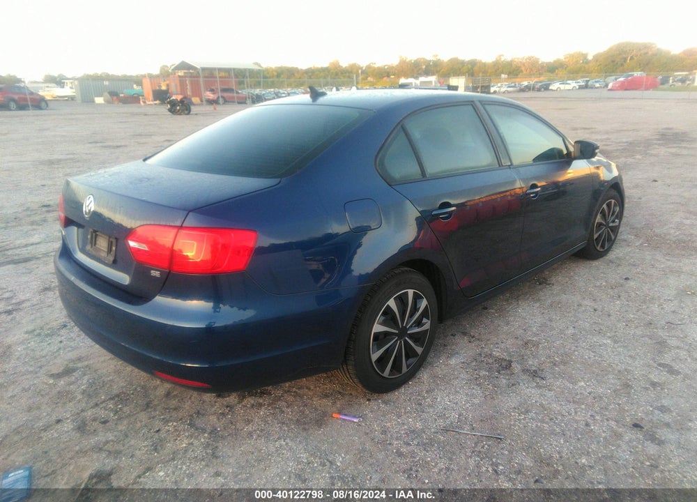 2014 VOLKSWAGEN JETTA 1.8T SE VIN: 3VWD17AJ0EM314649