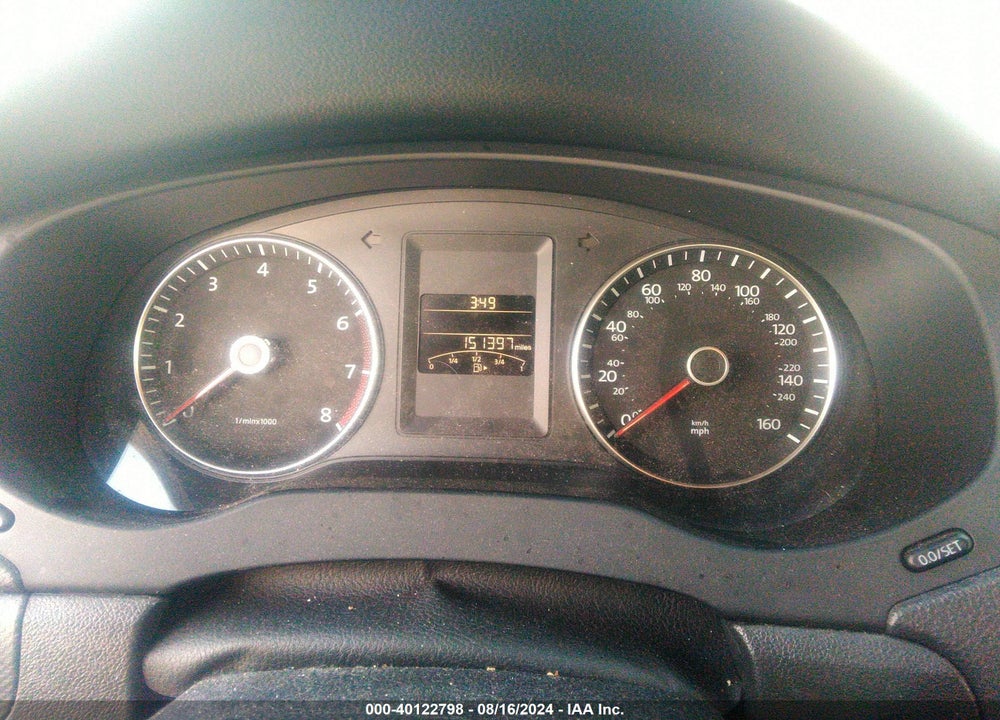 2014 VOLKSWAGEN JETTA 1.8T SE VIN: 3VWD17AJ0EM314649