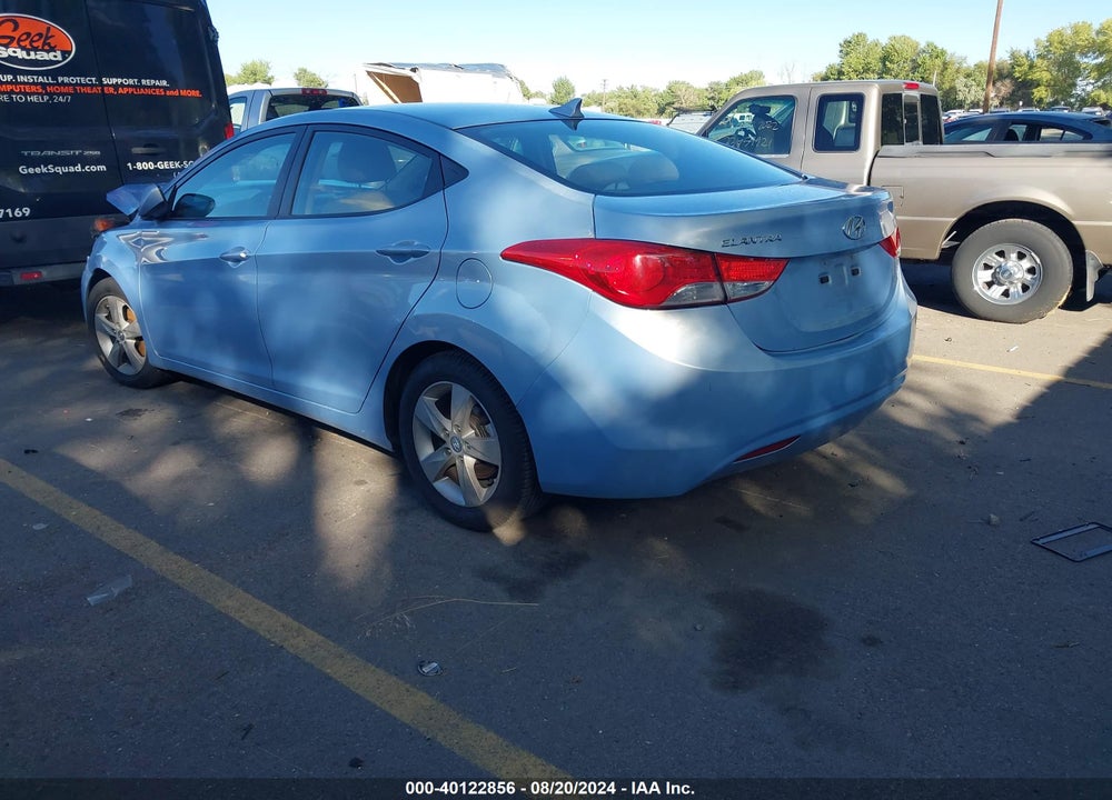2013 HYUNDAI ELANTRA GLS VIN: KMHDH4AE9DU813150