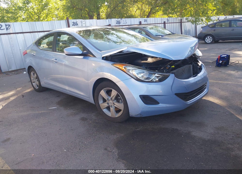 2013 HYUNDAI ELANTRA GLS VIN: KMHDH4AE9DU813150
