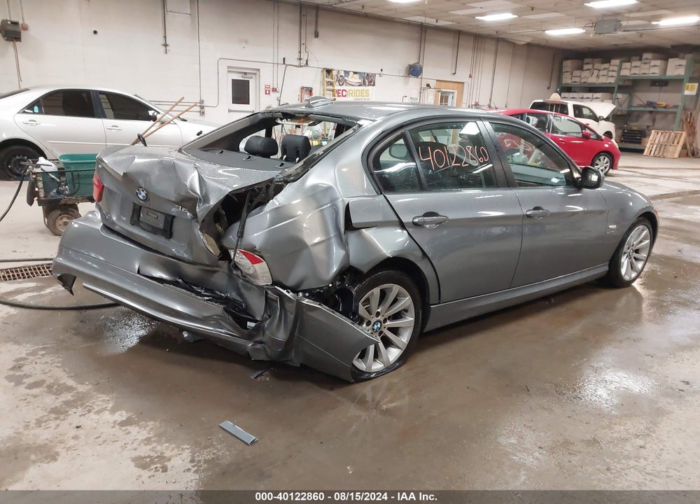 2011 BMW 328I XDRIVE VIN: WBAPK7C53BF086636