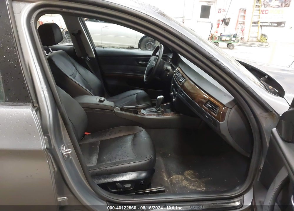 2011 BMW 328I XDRIVE VIN: WBAPK7C53BF086636