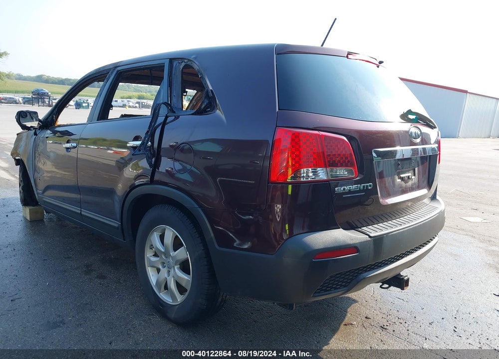 2012 KIA SORENTO LX VIN: 5XYKTCA65CG254208