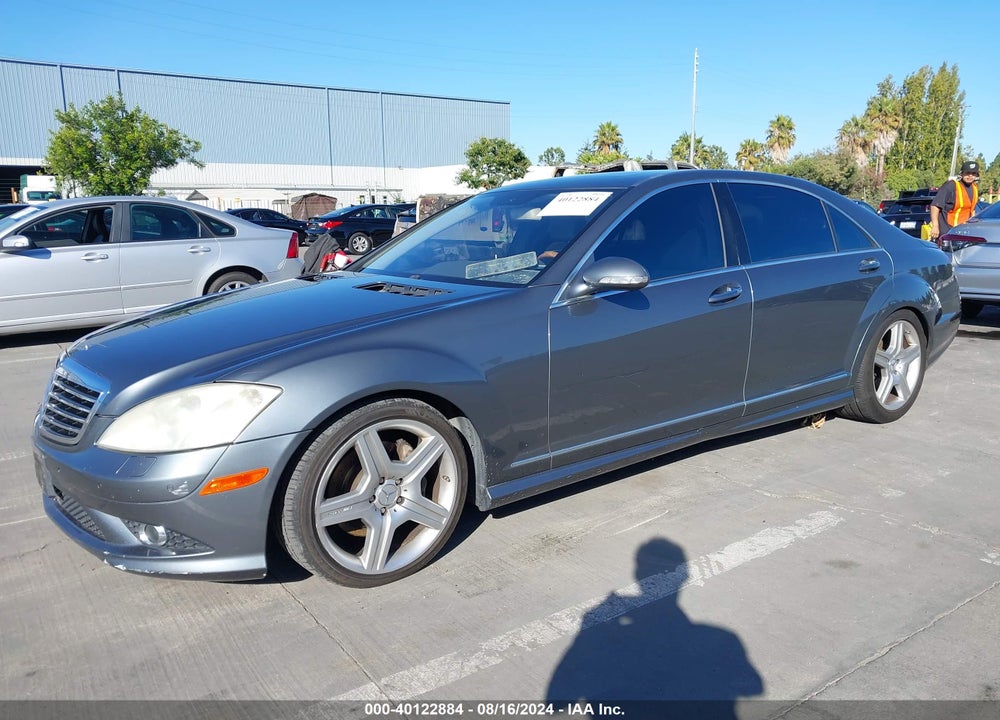 2009 MERCEDES-BENZ S 550 VIN: WDDNG71X59A250305