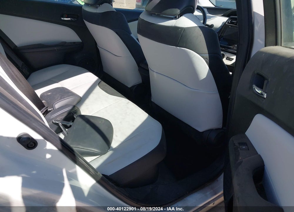 2017 TOYOTA PRIUS THREE TOURING VIN: JTDKARFU3H3533717