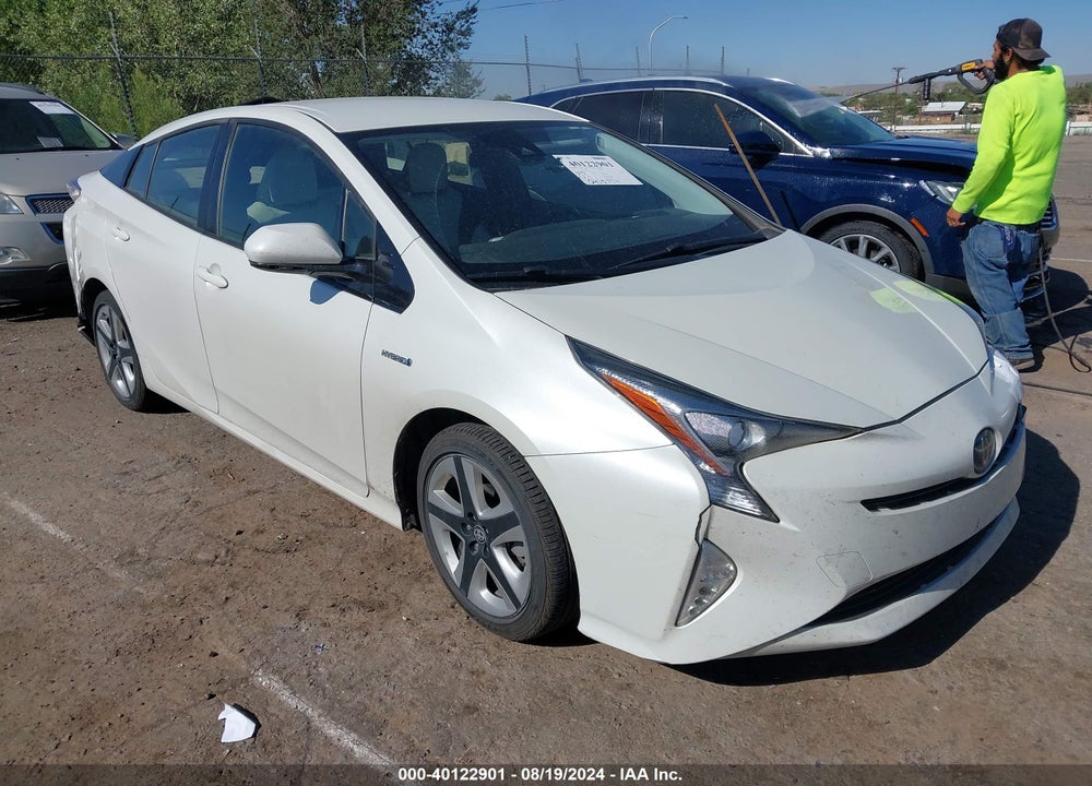 2017 TOYOTA PRIUS THREE TOURING VIN: JTDKARFU3H3533717