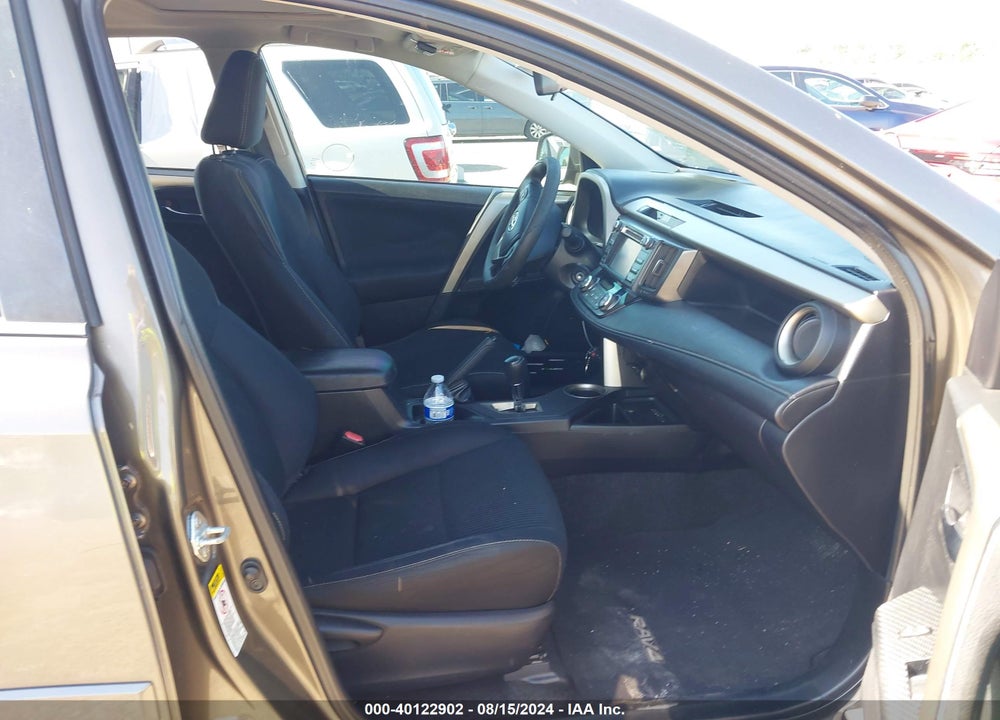 2014 TOYOTA RAV4 XLE VIN: 2T3WFREVXEW081562