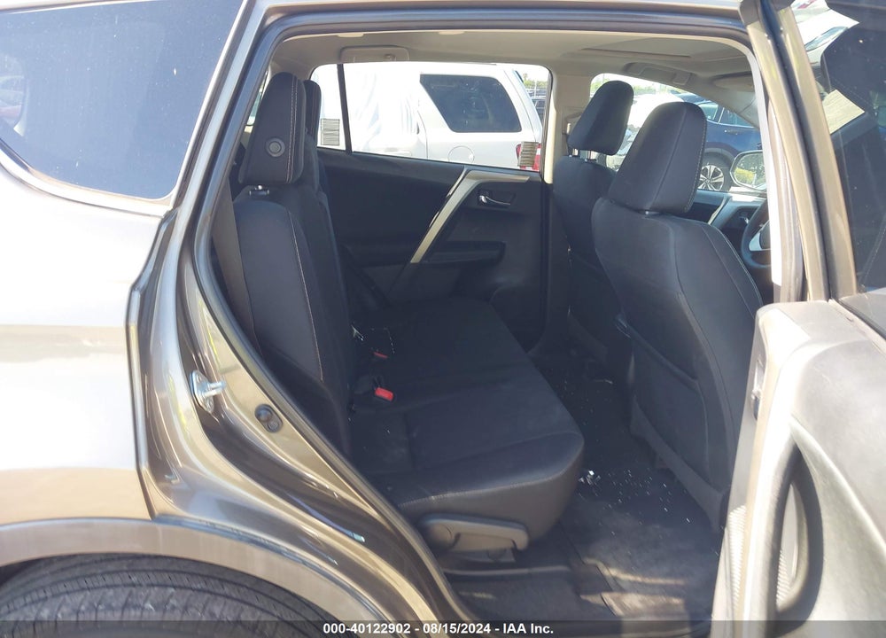 2014 TOYOTA RAV4 XLE VIN: 2T3WFREVXEW081562