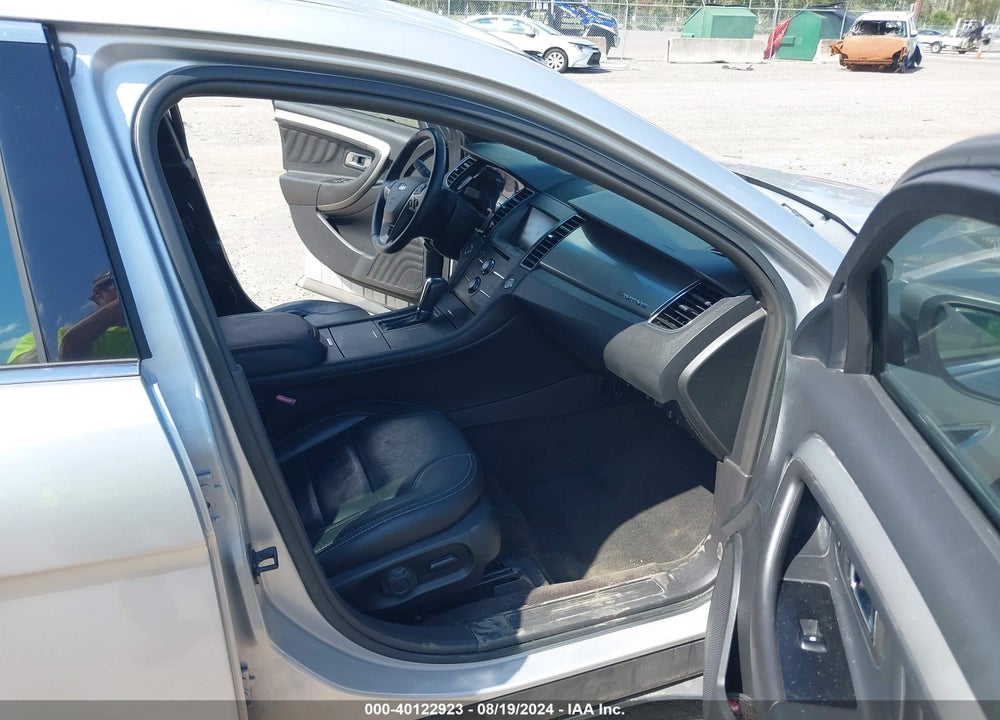 2015 FORD TAURUS SEL VIN: 1FAHP2E84FG172496