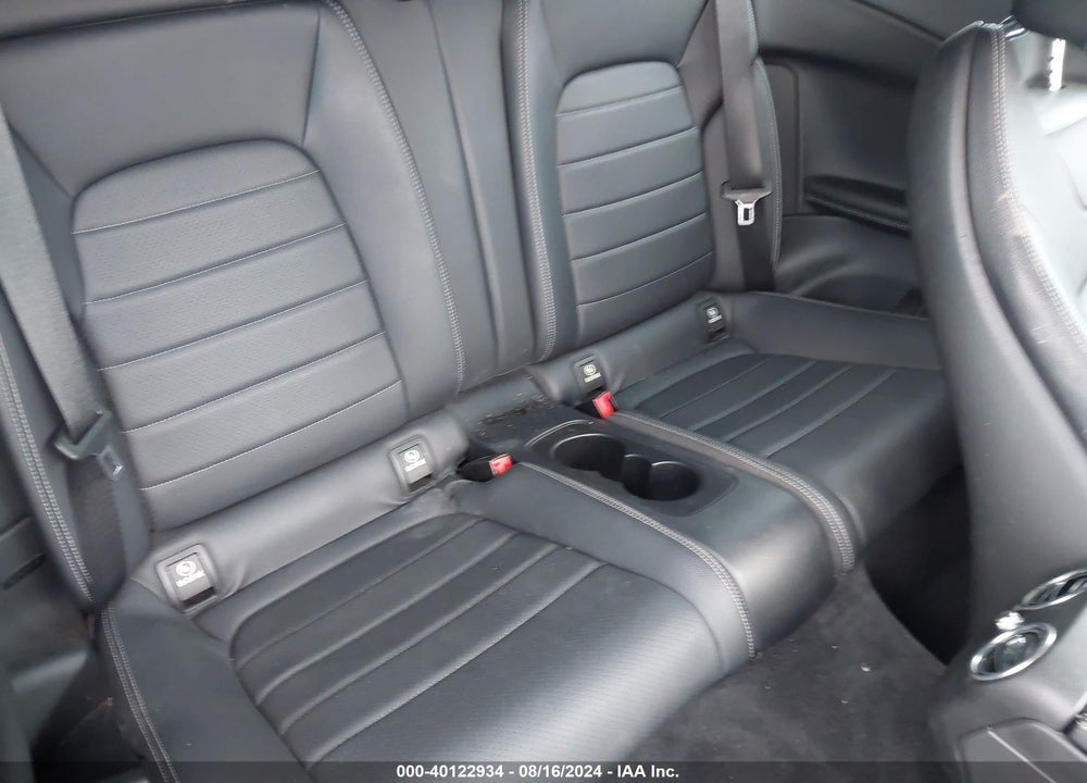 2018 MERCEDES-BENZ C 300 VIN: WDDWK4JB2JF639626
