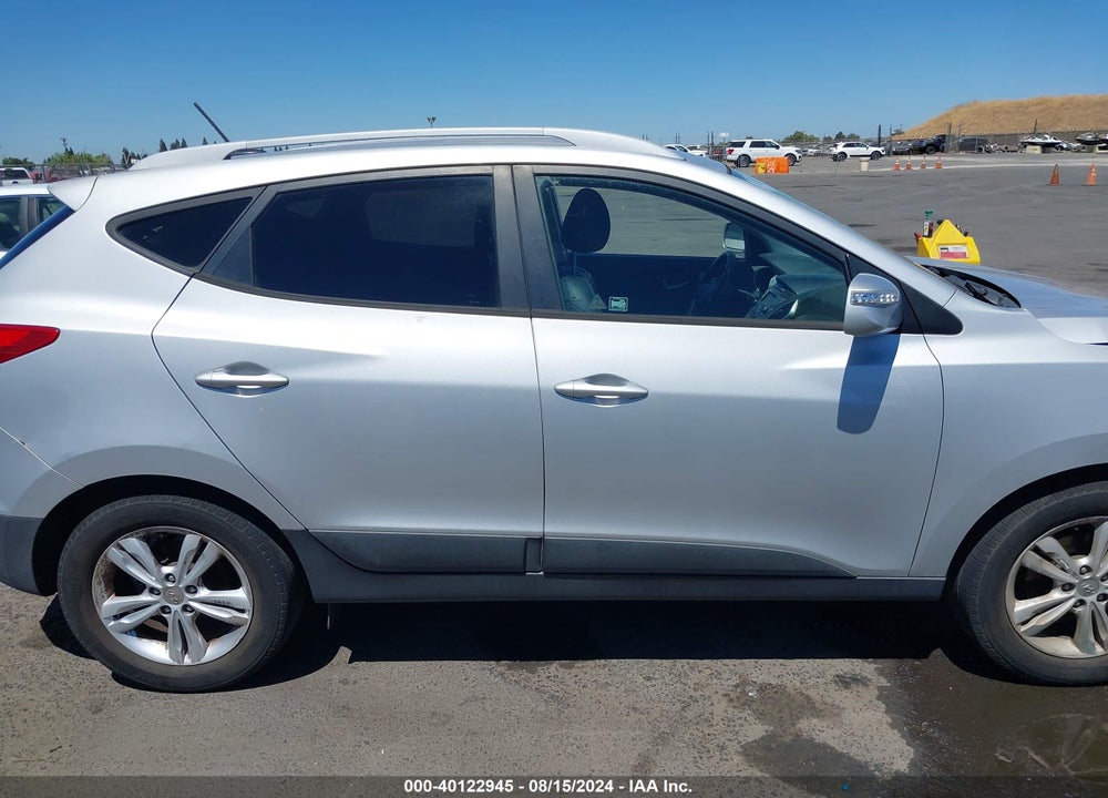 2013 HYUNDAI TUCSON GLS VIN: KM8JU3AC6DU742450
