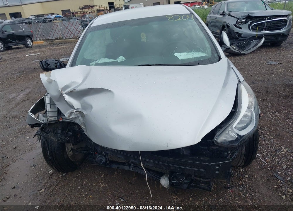 2014 HYUNDAI ELANTRA SE VIN: 5NPDH4AE6EH478204