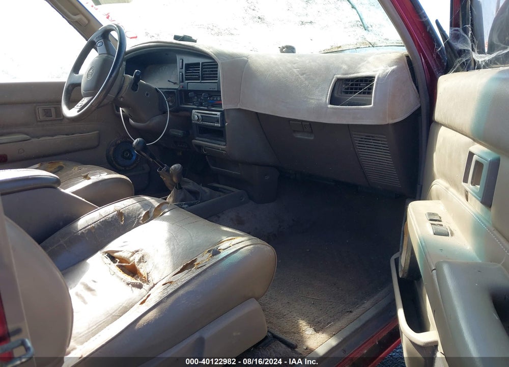 1995 TOYOTA 4RUNNER VN39 SR5 VIN: JT3VN39W2S0196479