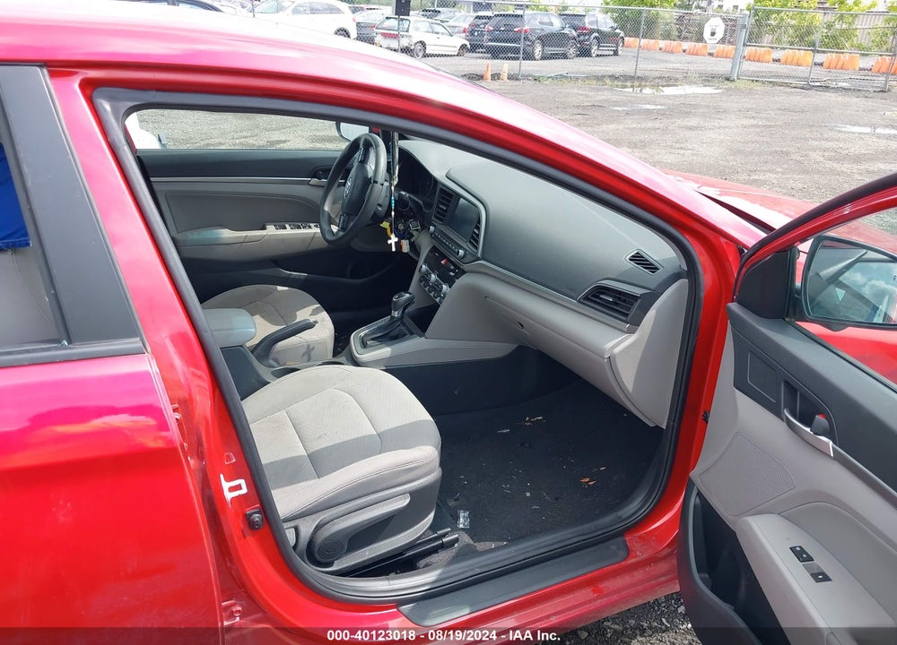 2020 HYUNDAI ELANTRA SEL VIN: 5NPD84LF5LH626250