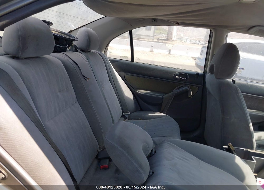 2005 HONDA CIVIC LX VIN: 2HGES16535H606115