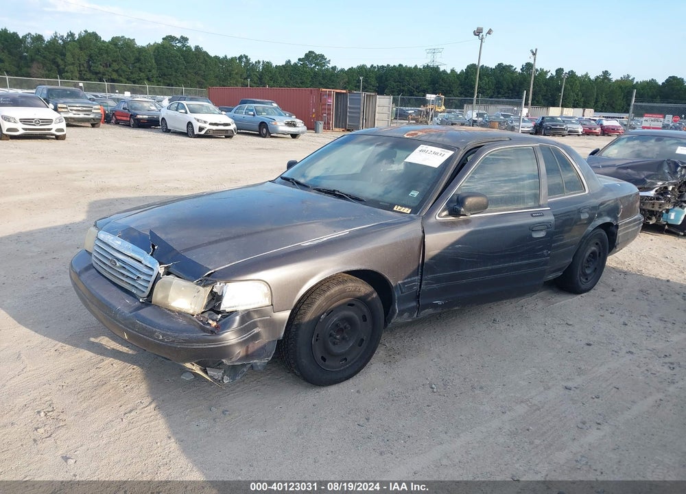 2004 FORD CROWN VICTORIA VIN: 2FAFP73W04X135295