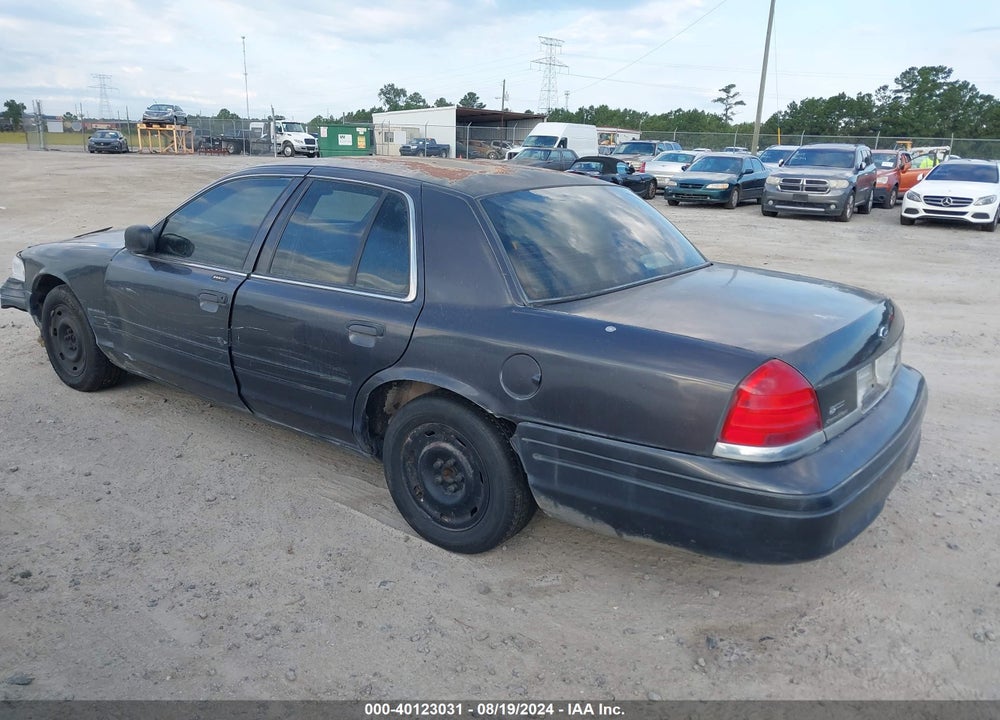 2004 FORD CROWN VICTORIA VIN: 2FAFP73W04X135295
