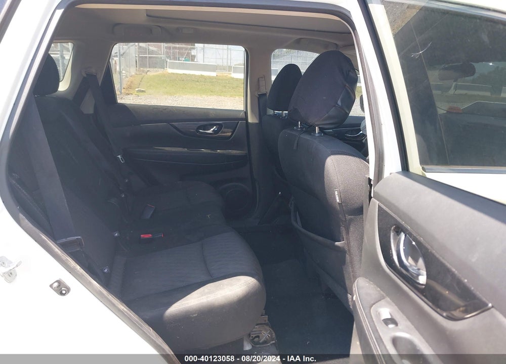 2017 NISSAN ROGUE SV VIN: 5N1AT2MT0HC770622
