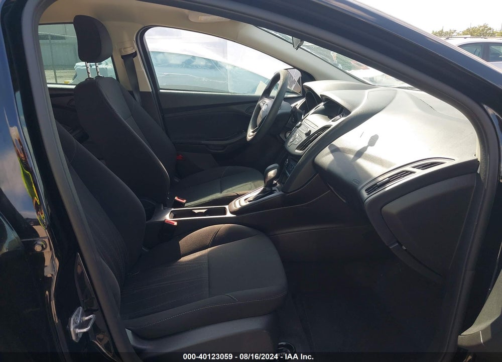 2018 FORD FOCUS S VIN: 1FADP3E21JL286651