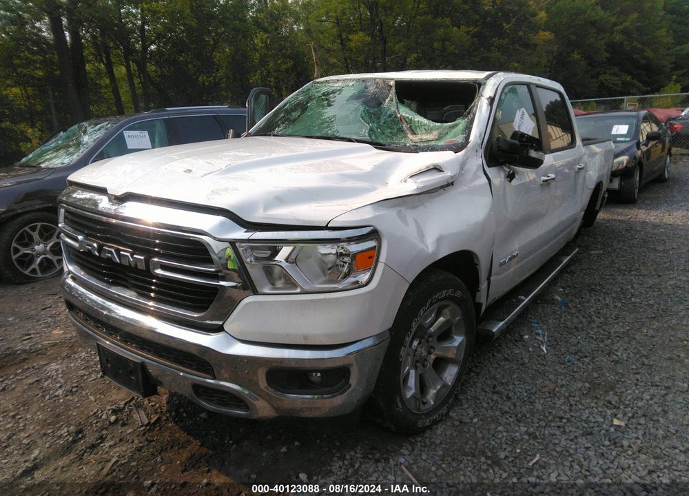 2019 RAM 1500 BIG HORN/LONE STAR 4X4 5'7 BOX VIN: 1C6SRFFT8KN658097