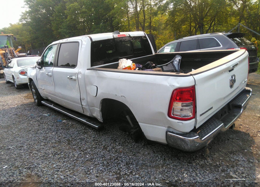 2019 RAM 1500 BIG HORN/LONE STAR 4X4 5'7 BOX VIN: 1C6SRFFT8KN658097