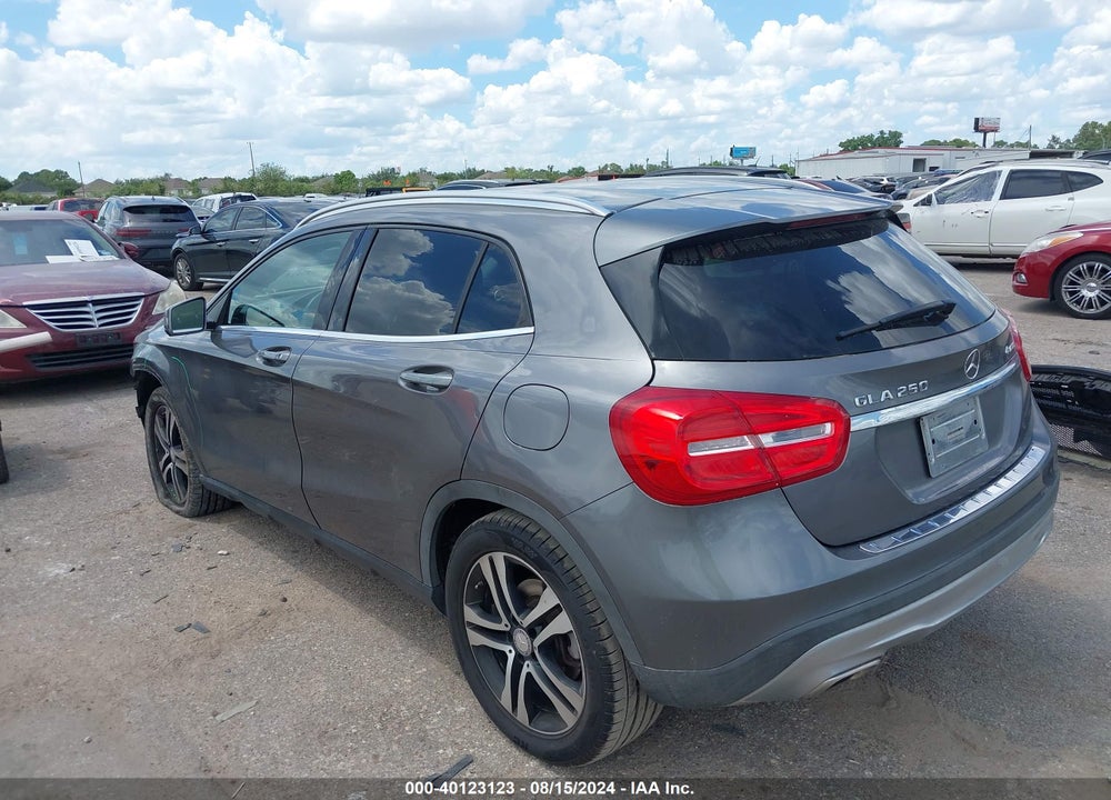 2015 MERCEDES-BENZ GLA 250 4MATIC VIN: WDCTG4GB0FJ089332