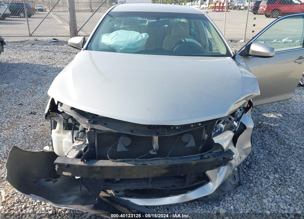 2014 TOYOTA CAMRY LE VIN: 4T1BF1FK4EU303204