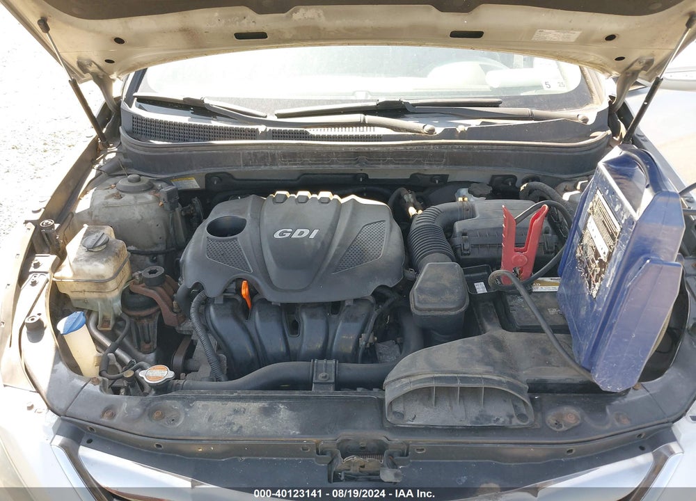 2011 HYUNDAI SONATA VIN: 5NPEC4AC1BH060582