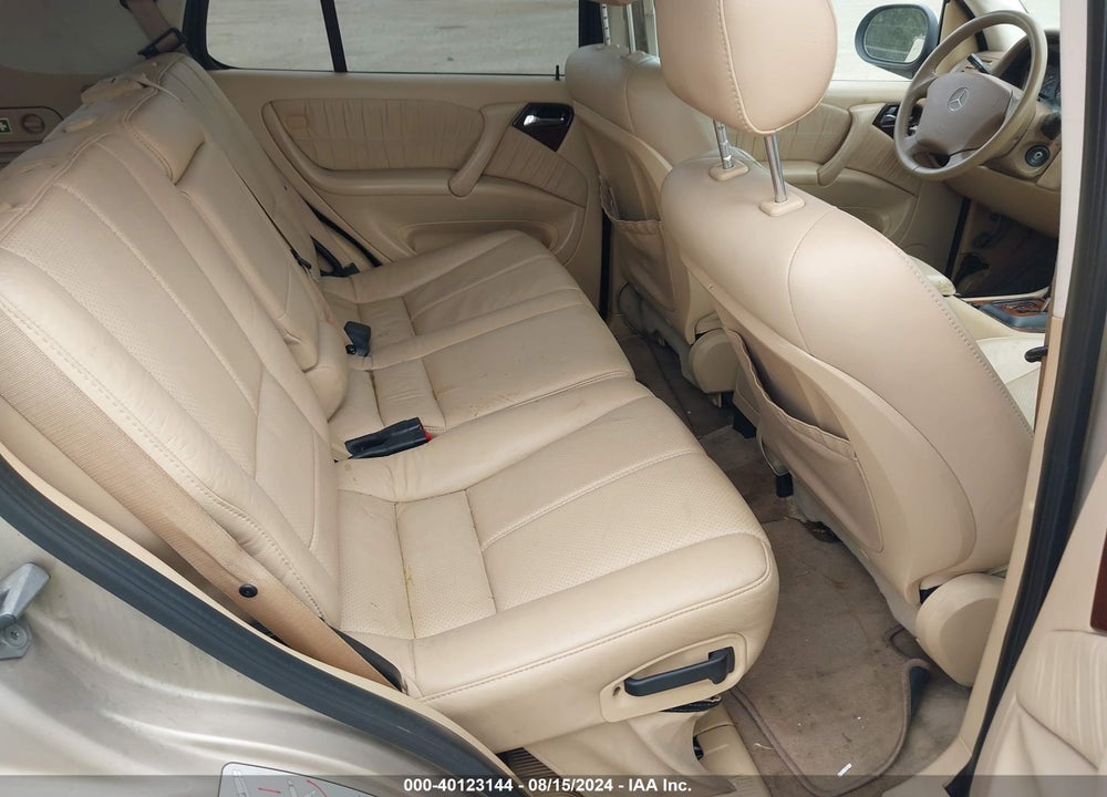 2001 MERCEDES-BENZ ML 320 VIN: 4JGAB54E01A265204