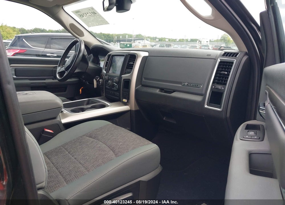 2018 RAM 1500 BIG HORN QUAD CAB 4X4 6'4 BOX VIN: 1C6RR7GG6JS228980
