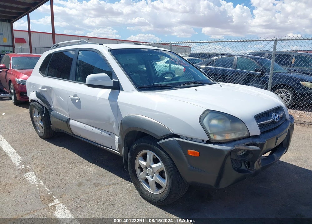 2005 HYUNDAI TUCSON GLS/LX VIN: KM8JN12D25U084541