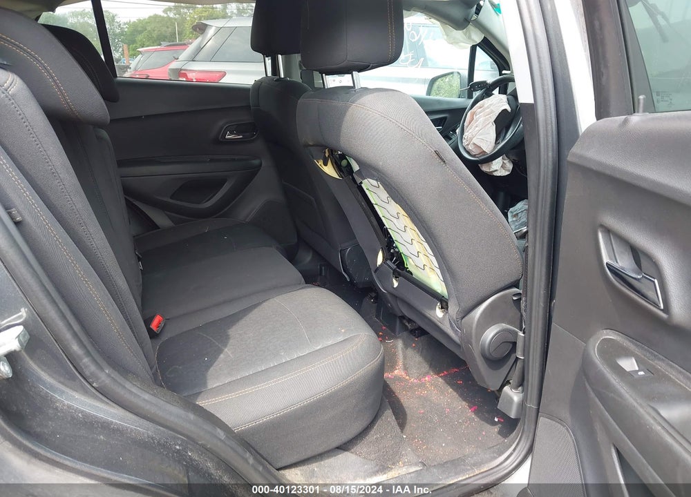 2020 CHEVROLET TRAX FWD LS VIN: 3GNCJKSB5LL272546