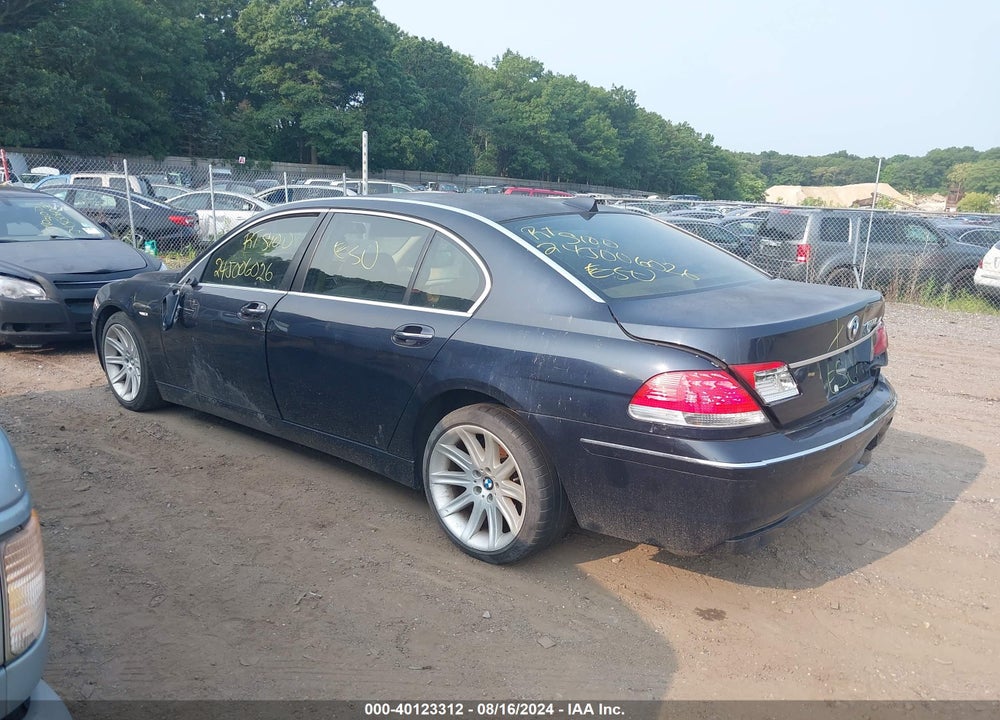 2006 BMW 750LI VIN: WBAHN835X6DT26011