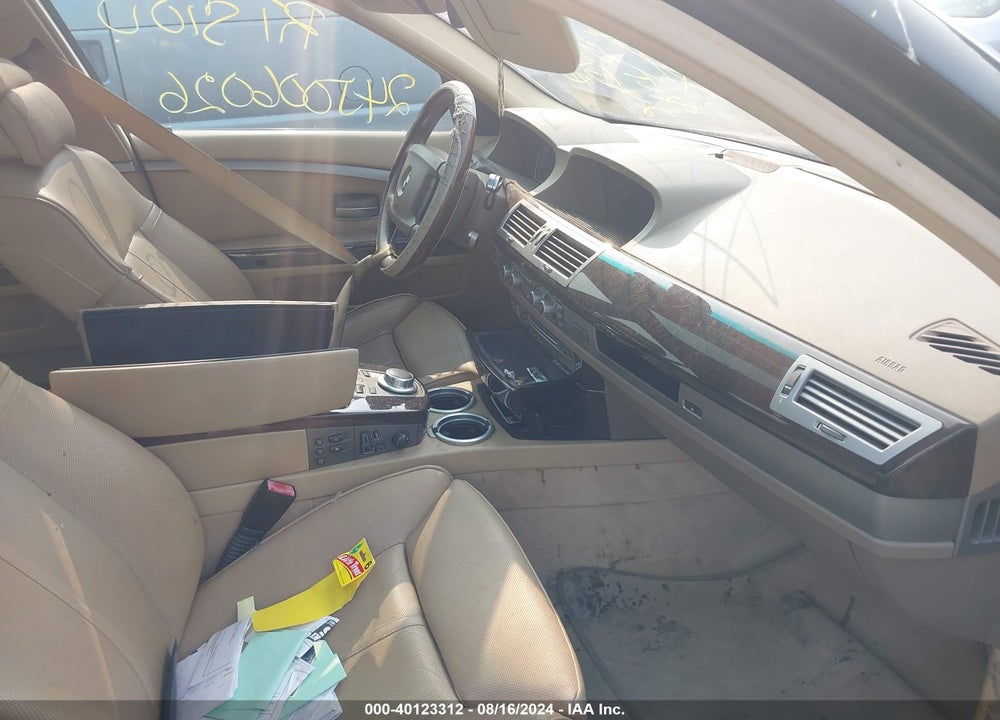 2006 BMW 750LI VIN: WBAHN835X6DT26011
