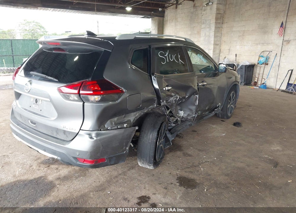 2019 NISSAN ROGUE SL VIN: 5N1AT2MV5KC726477